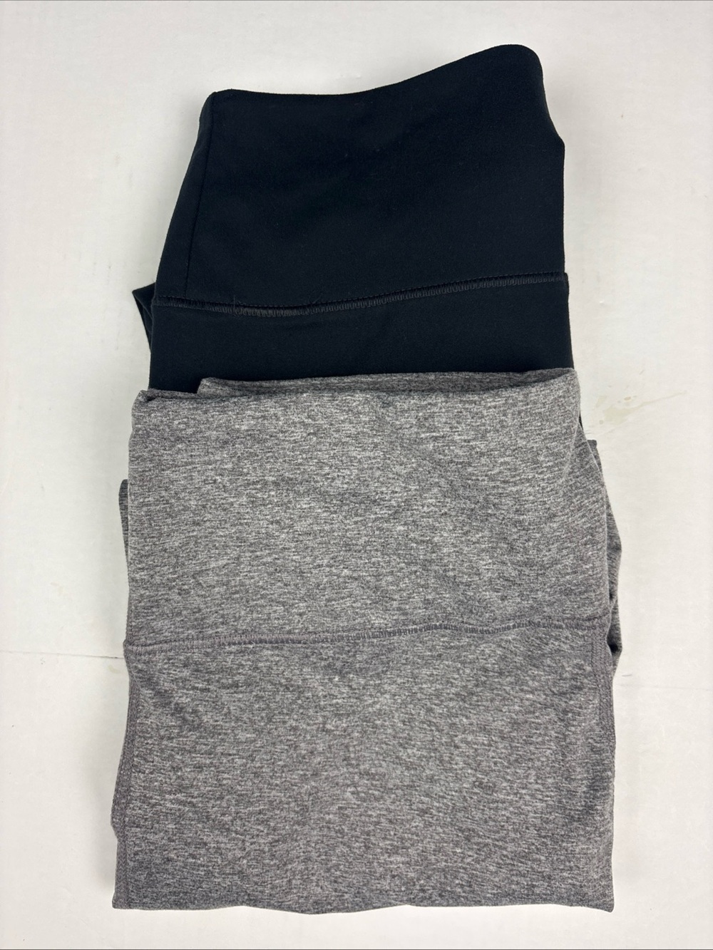 Zobha Women XL Leggings Lot Of 2 Black Gray Stretch Athleisure Workout Polyester